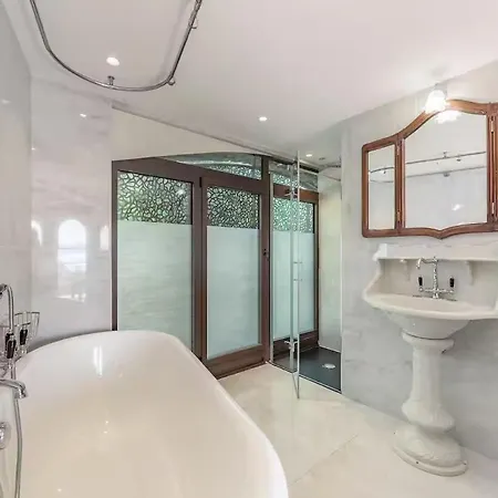 فيلة Dream Prestige, Pool Sea