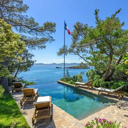 Dream Prestige, Pool Sea