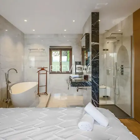 Dream Prestige, Pool Sea * Saint-Raphael (Var)
